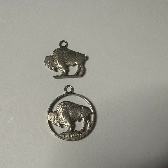 Buffalo Nickel Cut Out Set of 2 Pendants - Picture 1 of 2